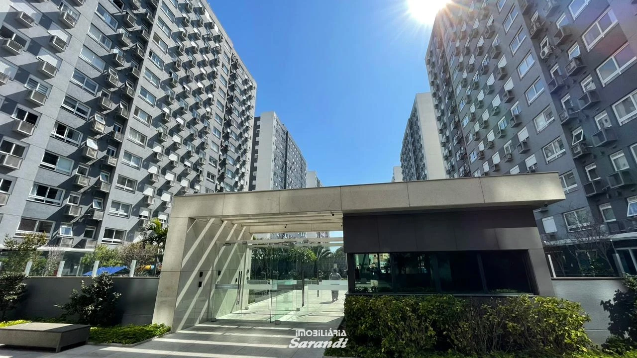 Imagem de Apartamento de 2 dormitórios no bairro São Sebastião - Infra de clube com piscina adulto e infantil