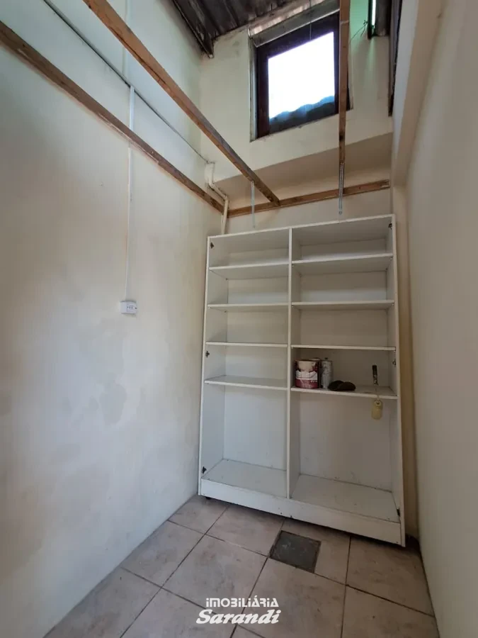 Casa com 3 dormitorios no Bairro Santa Rosa de Lima - Santa Rosa de Lima, Porto Alegre [4173]