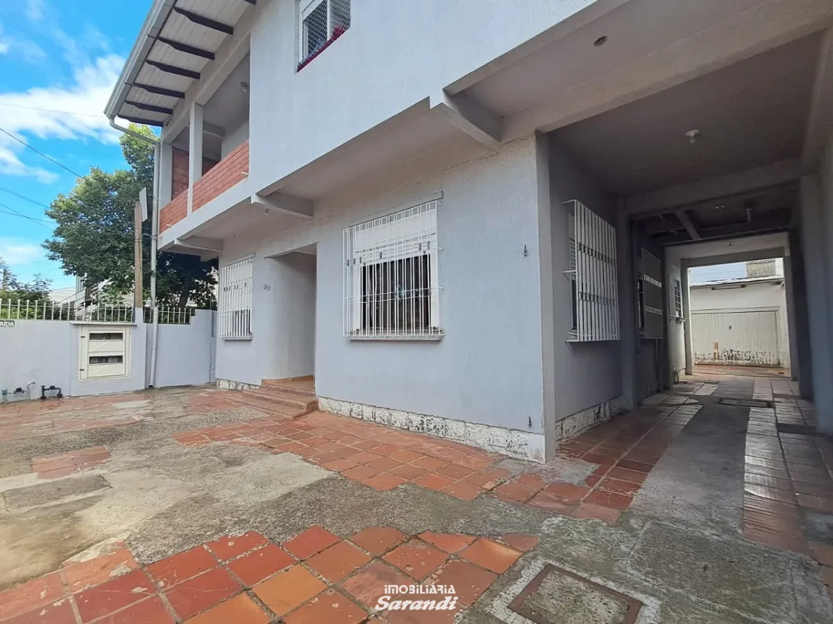 Imagem de Casa de alvenaria com dois dormitórios