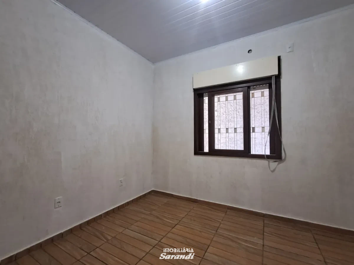 Casa de alvenaria com dois dormitórios - Sarandi, Porto Alegre [4174]