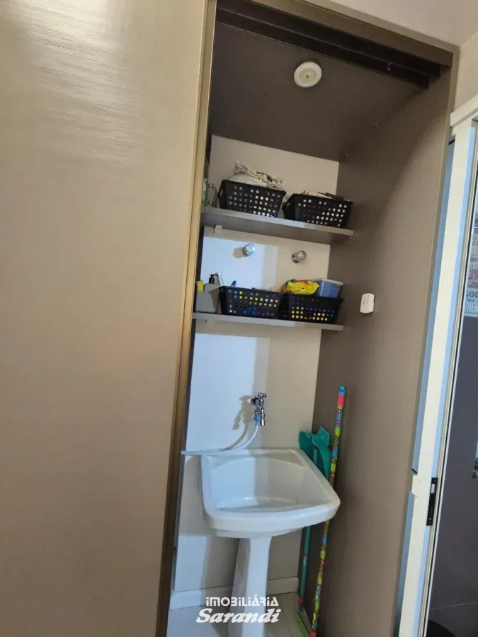 Apartamento 3 dormitórios, suíte, vista e 2 vagas lado a lado no bairro Vila Ipiranga - Vila Ipiranga, Porto Alegre [4188]