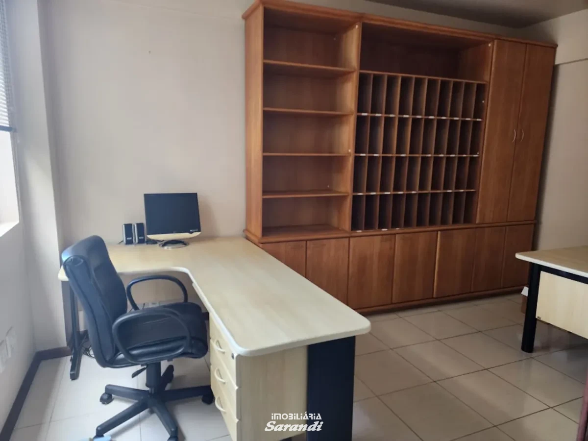 Sala comercial com 26m² mobiliada no bairro Jardim Lindoia - Cristo Redentor, Porto Alegre [4189]