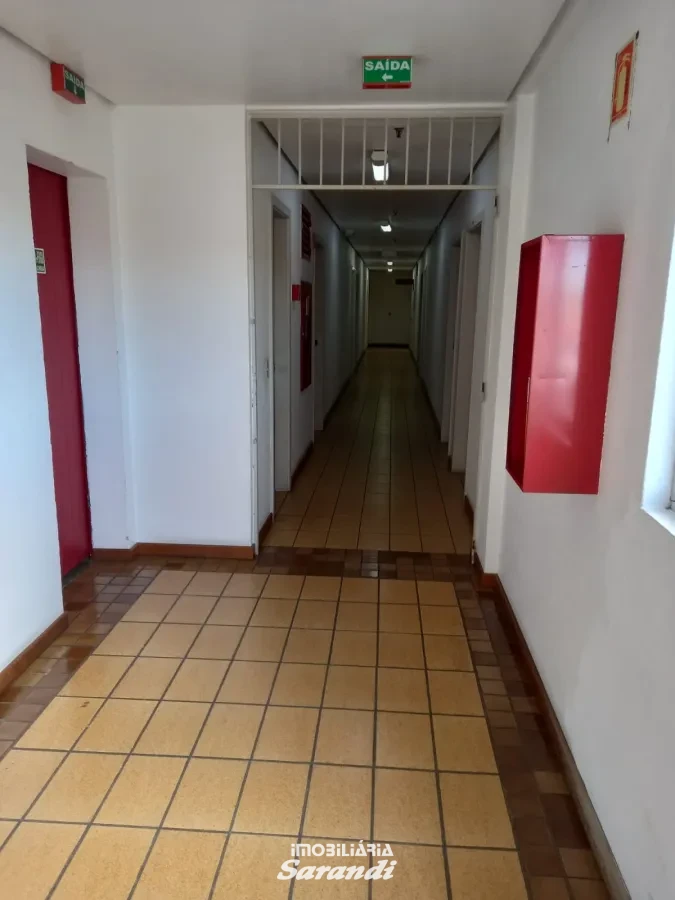 òtima sala comercial com área de 67,00m² - Sarandi, Porto Alegre [4190]