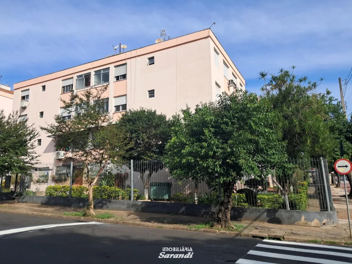 Apartamento dois dormitórios no 4° andar - Jardim Leopoldina, Porto Alegre [837]