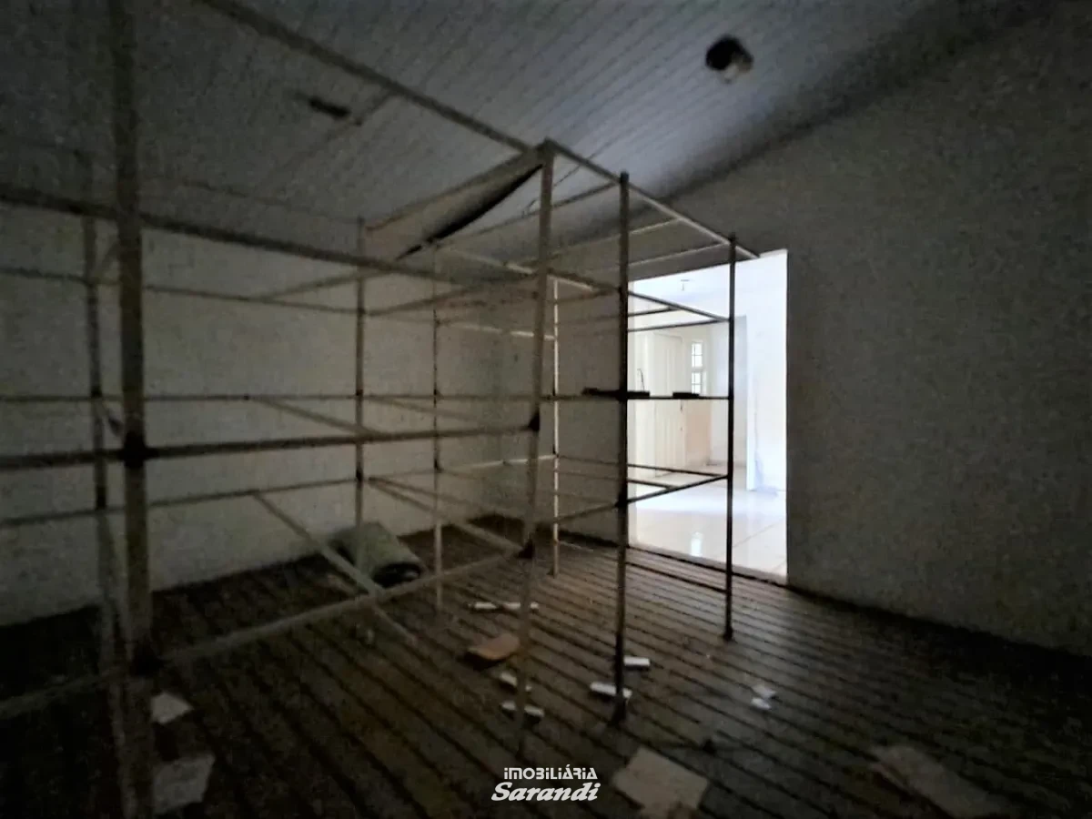Casa comercial com 5 salas e casa auxiliar - Passo da Areia, Porto Alegre [1047]