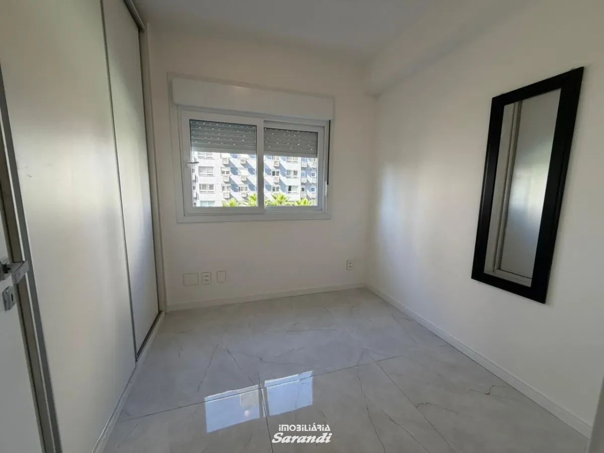 Apartamento de 2 dormitórios no bairro São Sebastião - Infra de clube com piscina adulto e infantil - São Sebastião, Porto Alegre [4201]