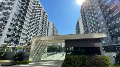 Imagem de Apartamento de 2 dormitórios no bairro São Sebastião - Infra de clube com piscina adulto e infantil