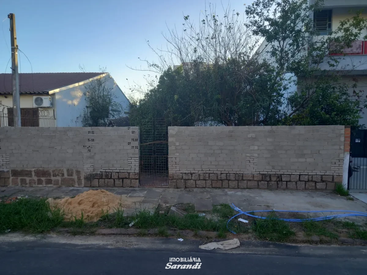 Terreno com 300,00m² bairro sarandi com frente de 10,00 metros a três quadras da Avenida Assis Brasil - Sarandi, Porto Alegre [4202]