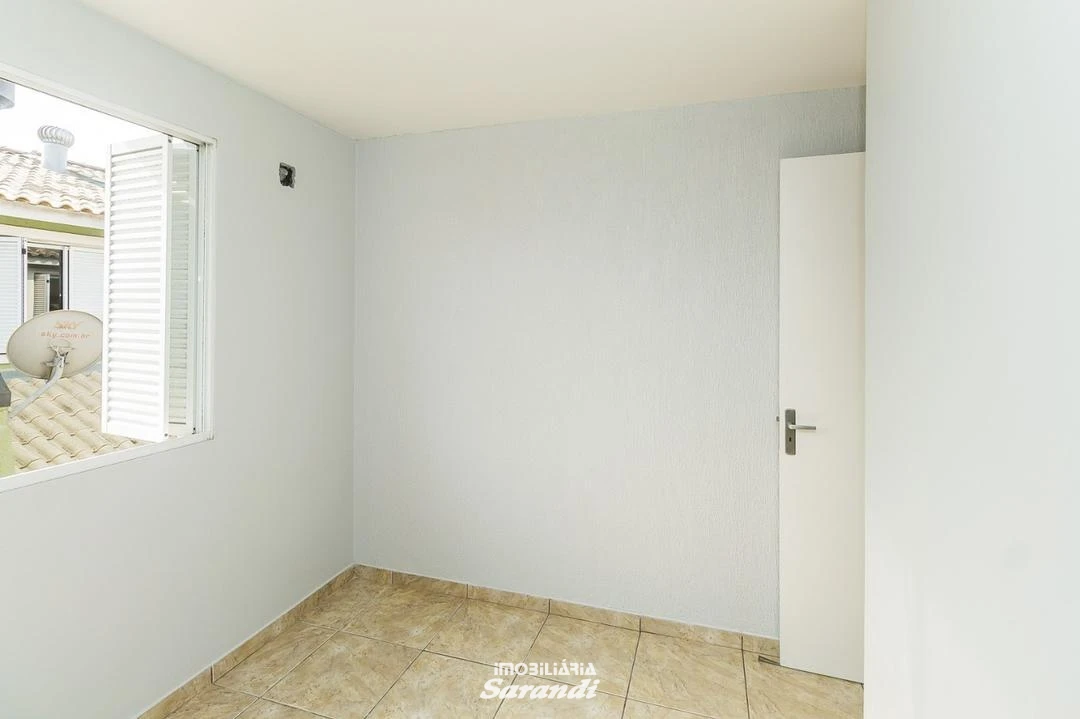 BELA OPORTUNIDADE: Sobrado em condominio fechado dois dormitórios reformada bairro sarandi Porto Alegre - Sarandi, Porto Alegre [4204]