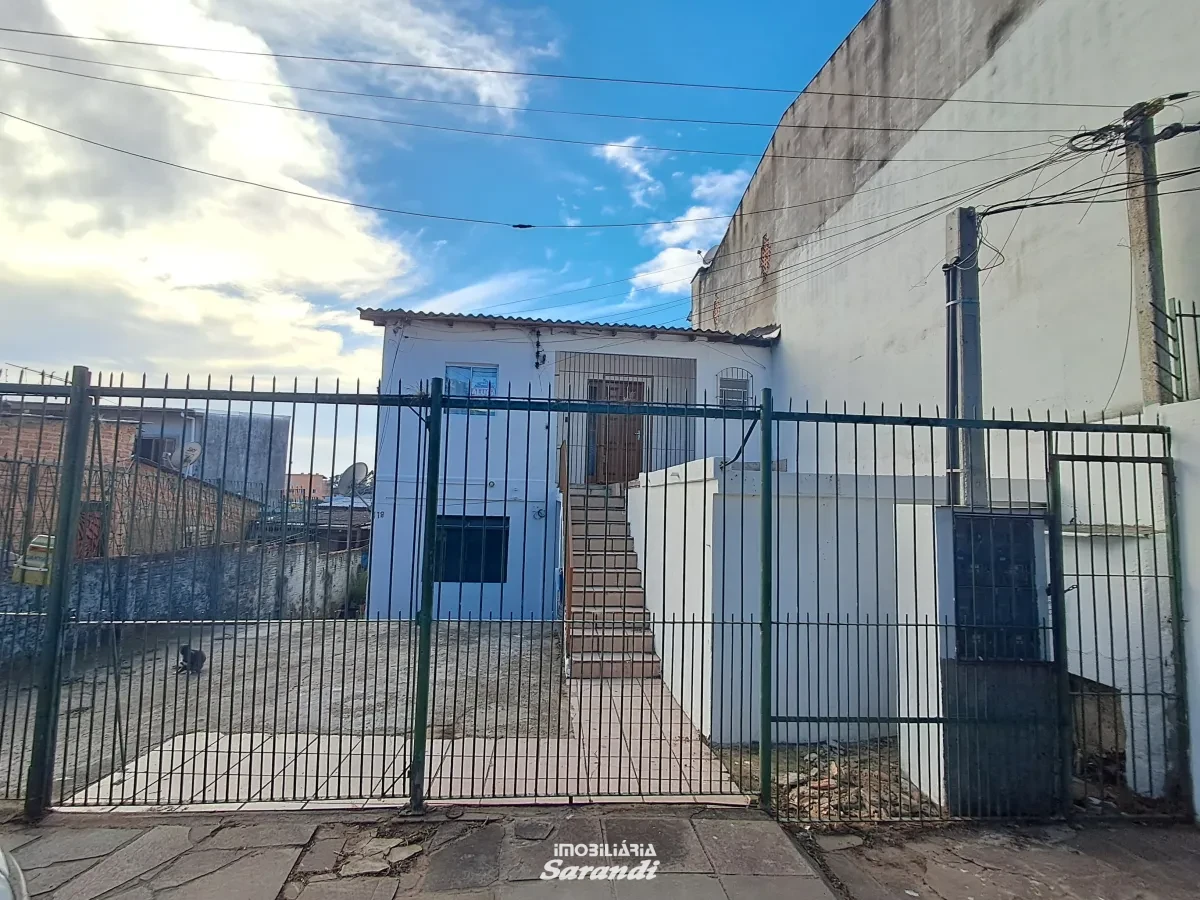 Apartamento Reformado com 2 Dormitórios, Pátio Privativo e Vaga – Sem IPTU - Santa Rosa de Lima, Porto Alegre [4207]