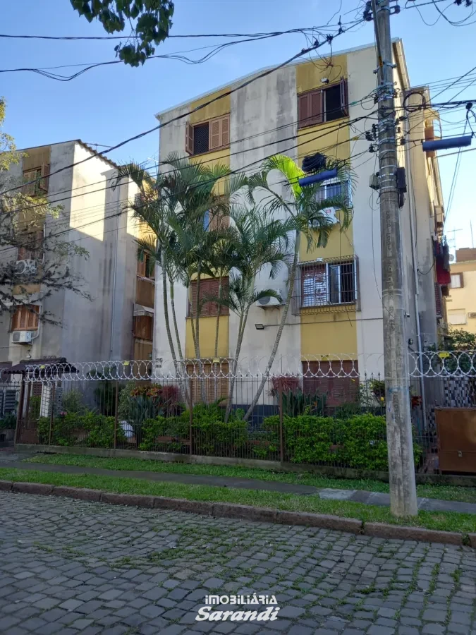 Aconchegante apartamento reformado, um dormitório a uma quadra do shopping Centerlar - Sarandi, Porto Alegre [4233]