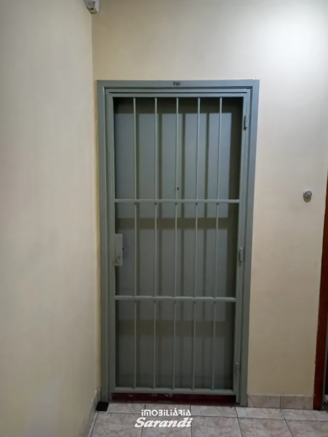 Aconchegante apartamento reformado, um dormitório a uma quadra do shopping Centerlar - Sarandi, Porto Alegre [4233]