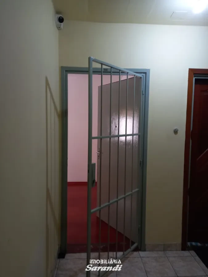 Aconchegante apartamento reformado, um dormitório a uma quadra do shopping Centerlar - Sarandi, Porto Alegre [4233]