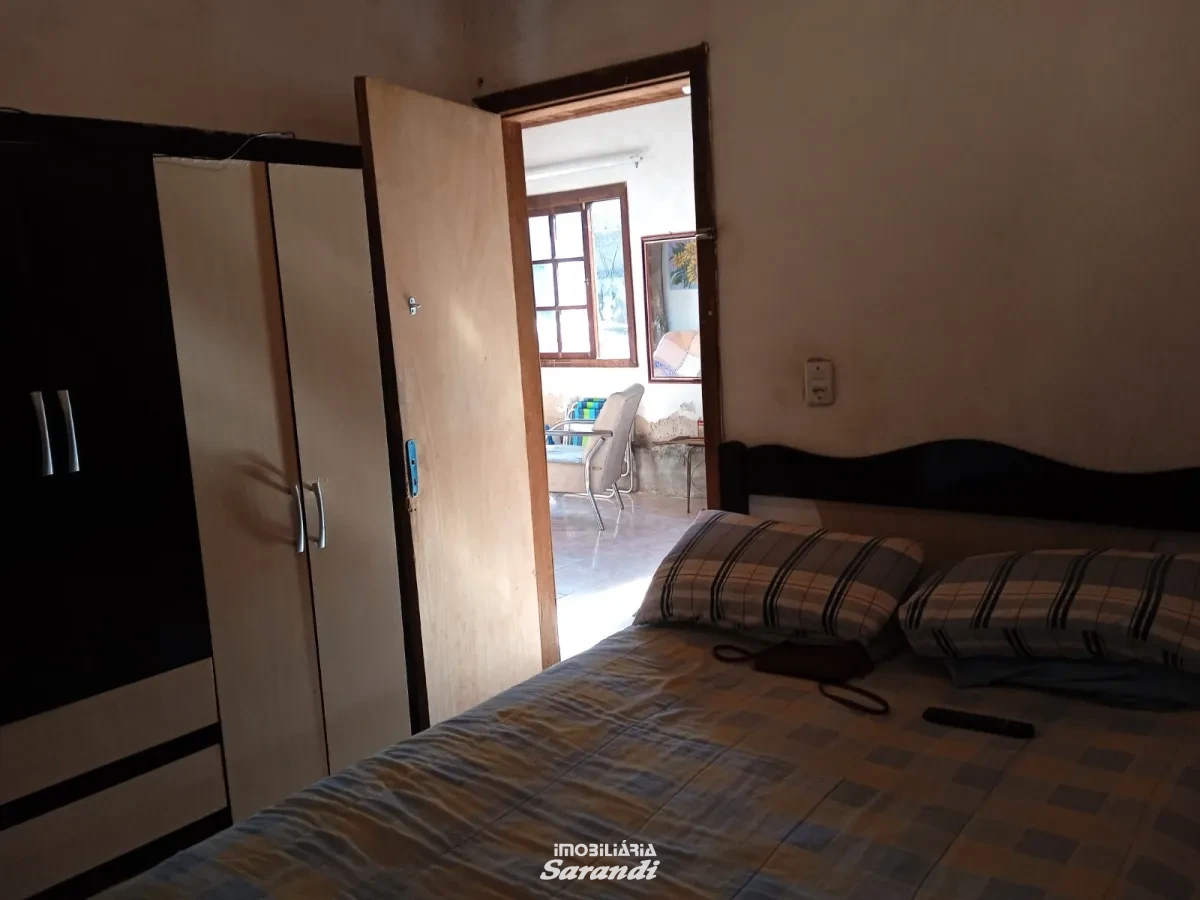 APROVEITE A OPORTUNIDADE: Casa de alvenaria nas seguintes condições: com área aproximada de 100,00m² com dois dormitórios ambos com suítes, sala estar jantar integradas juntamente com a cozinha Bairro Costa e Silva Porto Alegre - Costa e Silva, Porto Alegre [4234]