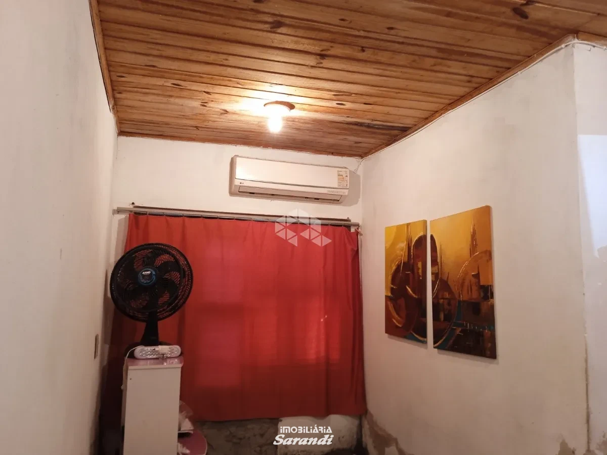 APROVEITE A OPORTUNIDADE: Casa de alvenaria nas seguintes condições: com área aproximada de 100,00m² com dois dormitórios ambos com suítes, sala estar jantar integradas juntamente com a cozinha Bairro Costa e Silva Porto Alegre - Costa e Silva, Porto Alegre [4234]
