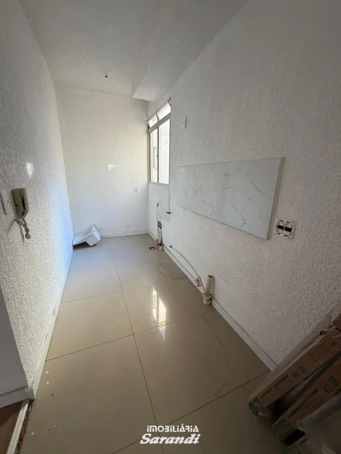 Apartamento no 4° ANDAR de 2 dormitórios no bairro Sarandi com vaga - Sarandi, Porto Alegre [4235]