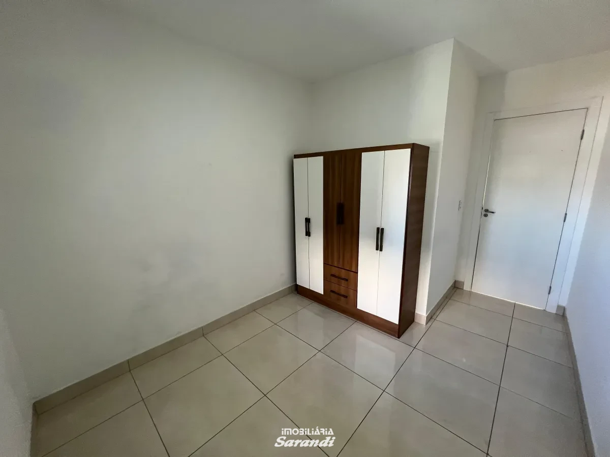 Apartamento 2 Dormitórios com Vaga e Sacada Próximo à Assis Brasil em Porto Alegre - Sarandi, Porto Alegre [4243]
