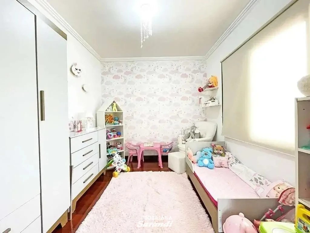 EXELENTE OPORTUNIDADE PARA NEGOCIAÇÃO, Sobrado área de 268,12m² quatro dormitórios, duas suítes closet bairro sarandi Porto Alegre - Sarandi, Porto Alegre [4244]