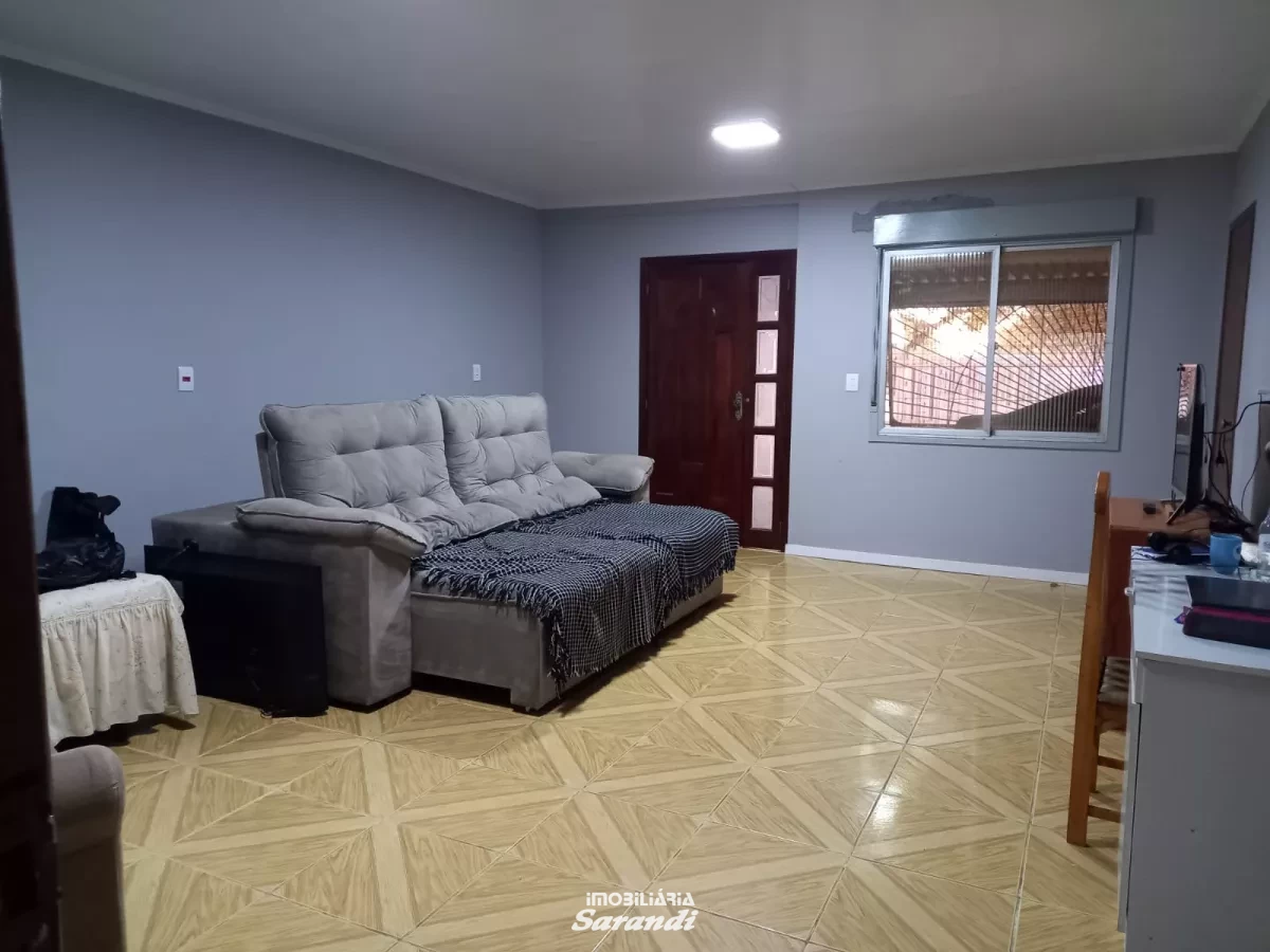 Sobrado de alvenaria com área de 187,93m² com dois dormitórios ambos com suíte bairro sarandi Porto Alegre - Sarandi, Porto Alegre [4250]