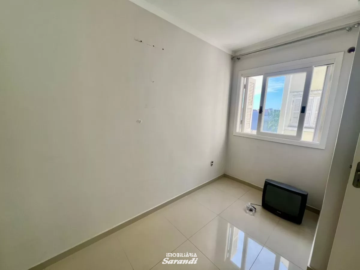 Sobrado em condominio fechado três dormitórios com garagem coberta bairro sarandi Porto Alegre - Sarandi, Porto Alegre [4251]