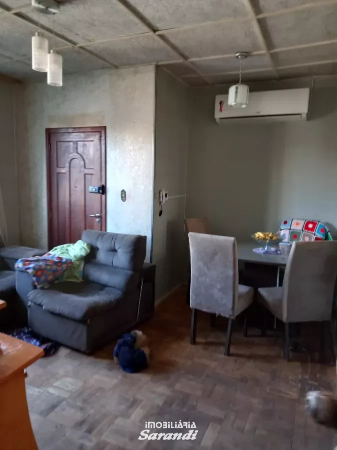 Casa de alvenaria com três dormitórios localizada no bairro barão do chay Porto Alegre - Sarandi, Porto Alegre [4252]