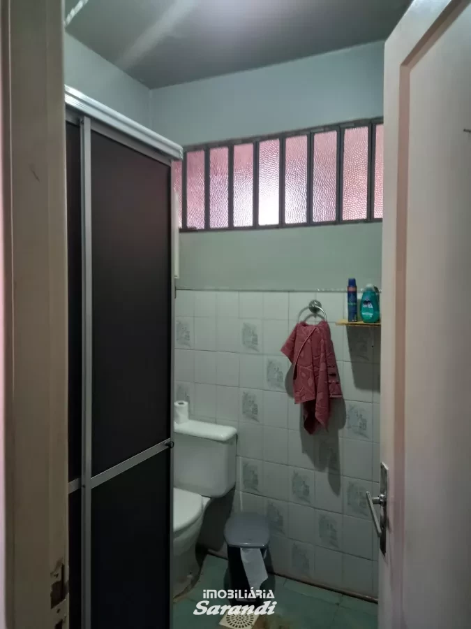 Casa de alvenaria com três dormitórios localizada no bairro barão do chay Porto Alegre - Sarandi, Porto Alegre [4252]