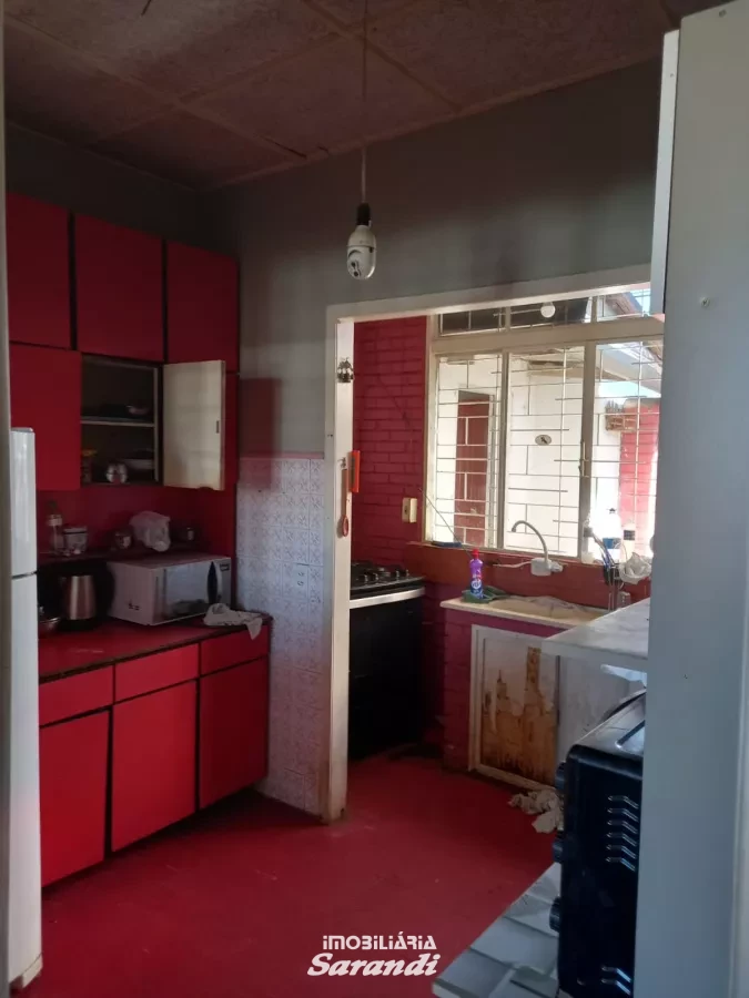 Casa de alvenaria com três dormitórios localizada no bairro barão do chay Porto Alegre - Sarandi, Porto Alegre [4252]
