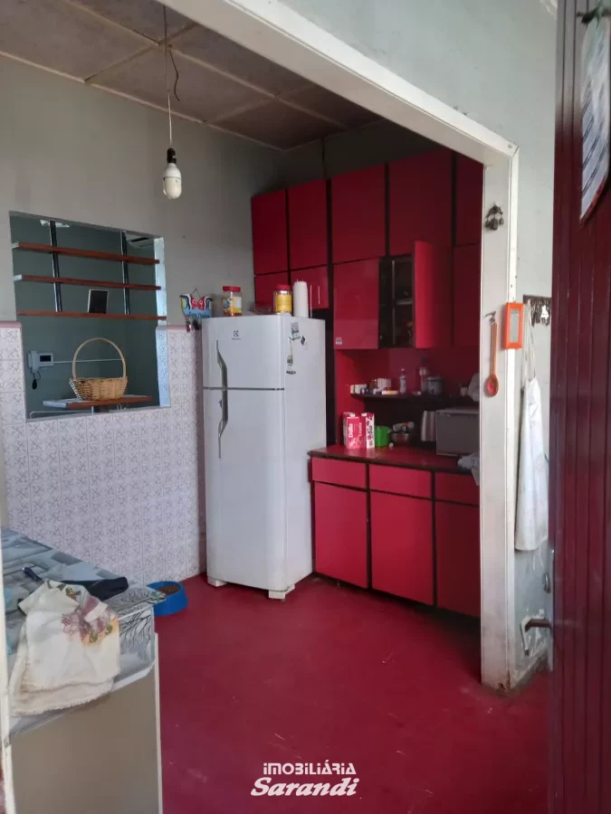 Casa de alvenaria com três dormitórios localizada no bairro barão do chay Porto Alegre - Sarandi, Porto Alegre [4252]
