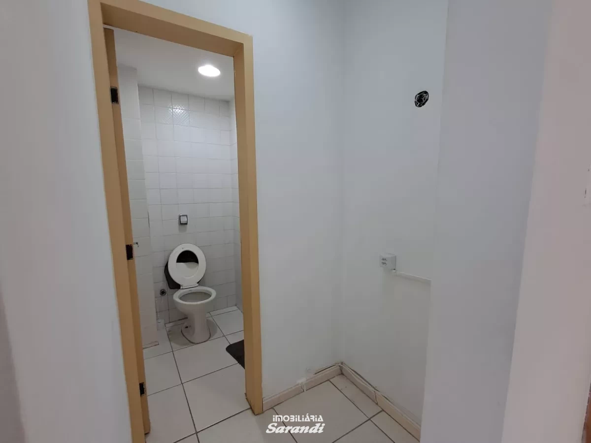 Sala Comercial no Bairro Sarandi – Esquina com a Av. Assis Brasil - Sarandi, Porto Alegre [3343]