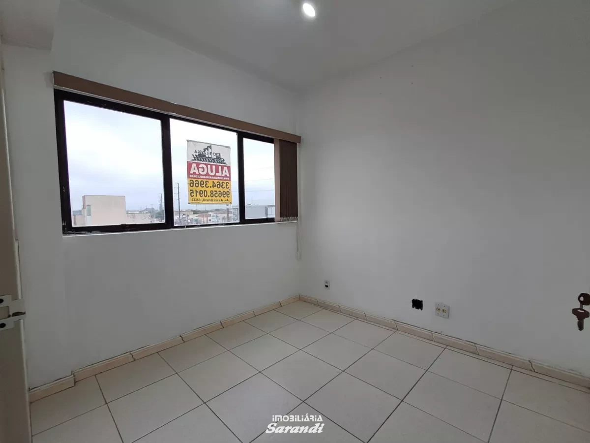 Sala Comercial no Bairro Sarandi – Esquina com a Av. Assis Brasil - Sarandi, Porto Alegre [3343]