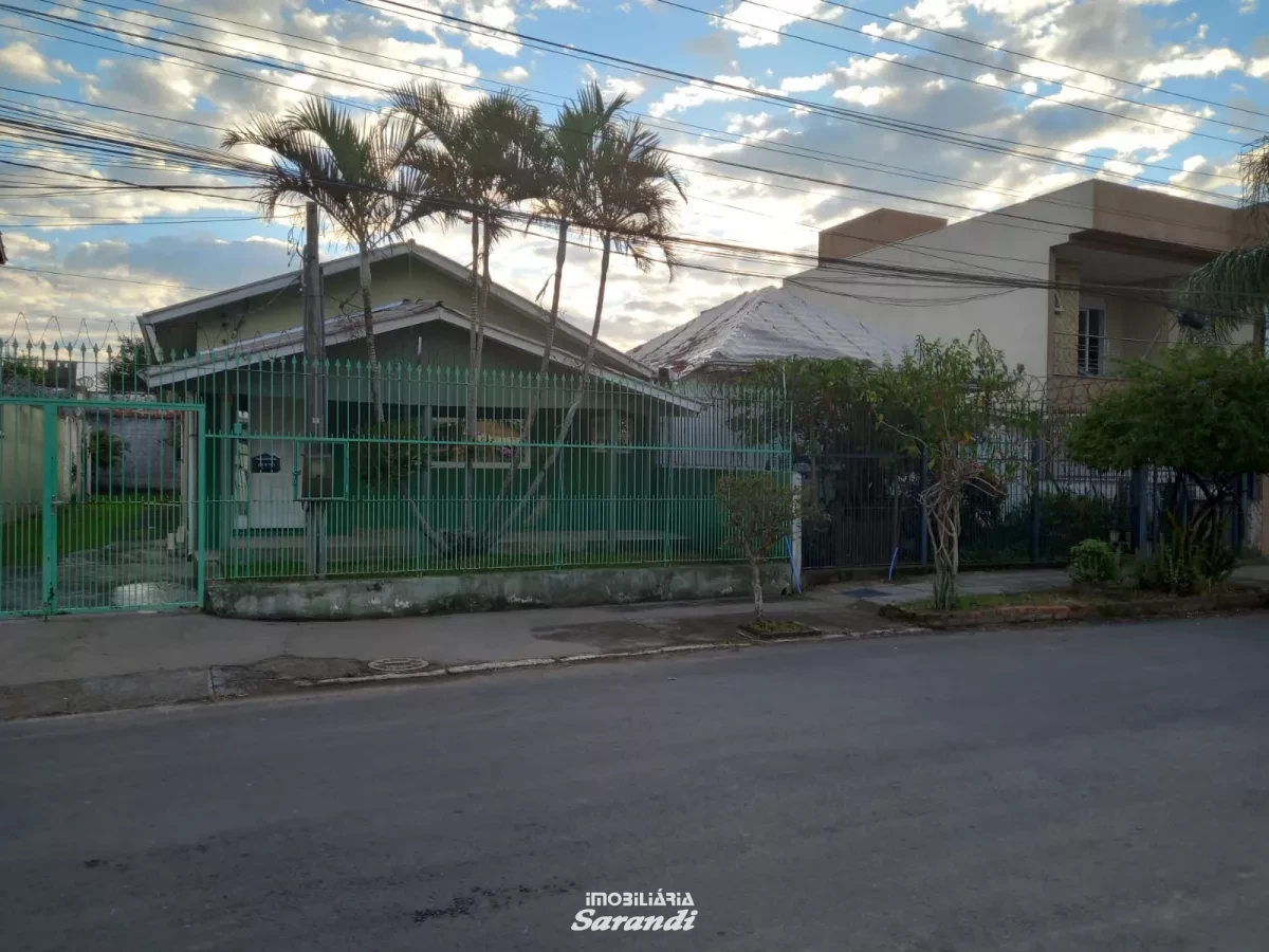 Casa alvenaria três dormitórios bairro sarandi Porto Alegre - Sarandi, Porto Alegre [4257]