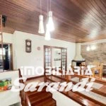 ÓTIMA OPORTUNIDADE,  Sobrado com área aproximada de 310,00m² com quatro dormitórios sendo um com suíte closet e banheira de hidro massagem e demais comodos - Sarandi, Porto Alegre [4260]