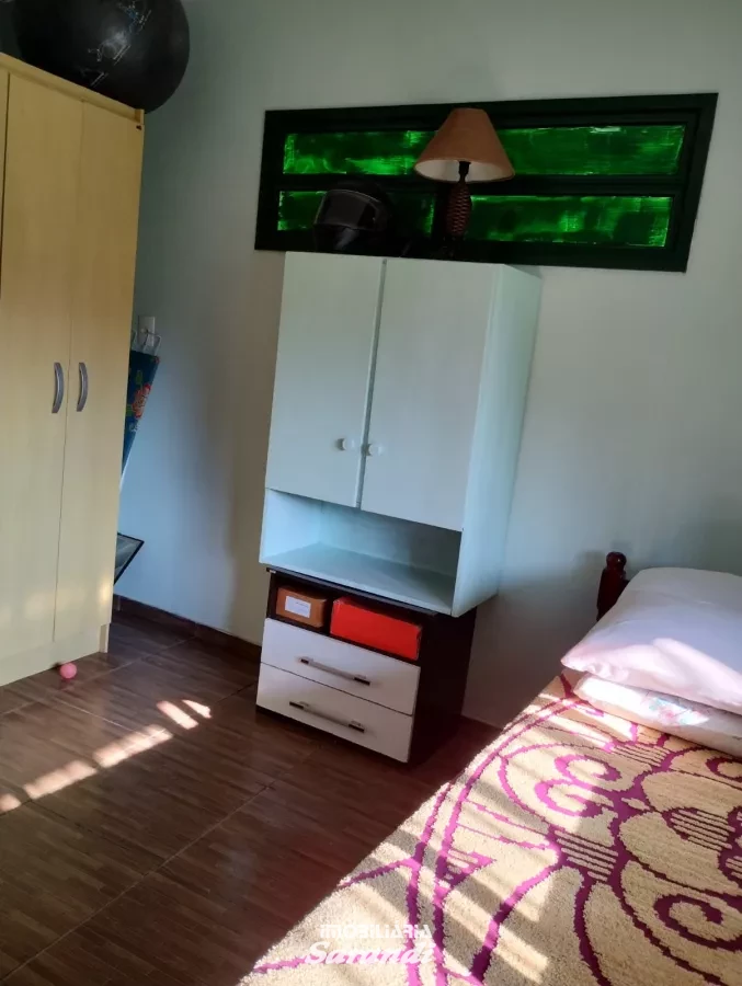 Chácara com área de 1.859m² lote A e Lote B com duas casas construídas, sendo uma habitável com três dormitórios um suíte e demais comodos. - Cascata, Porto Alegre [4262]