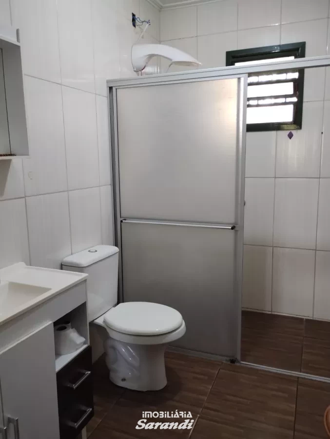 Chácara com área de 1.859m² lote A e Lote B com duas casas construídas, sendo uma habitável com três dormitórios um suíte e demais comodos. - Cascata, Porto Alegre [4262]