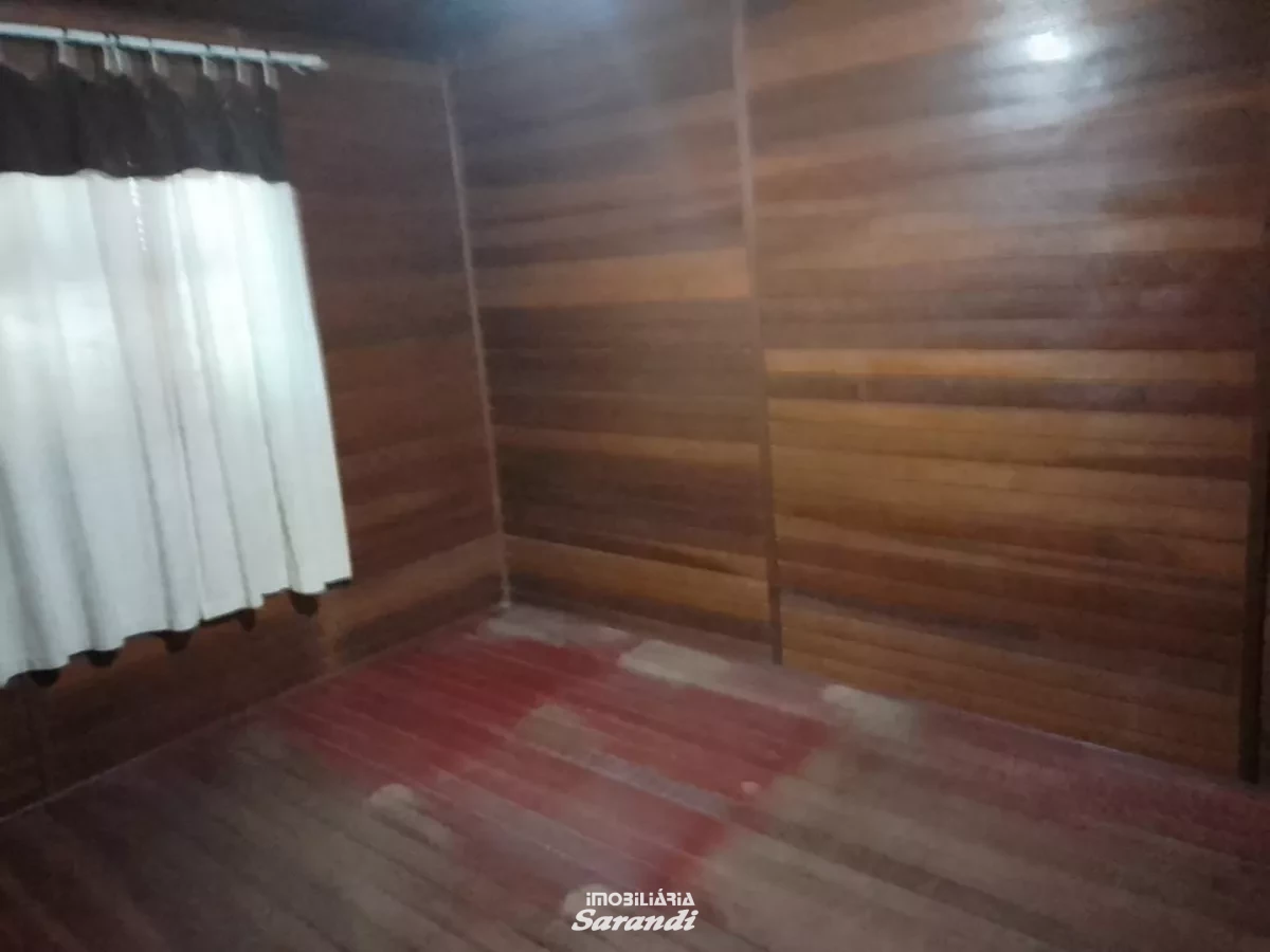 Casa mista localizada no bairro Morro Santana com dois dormitórios e demais cômodos e garagem - Morro Santana, Porto Alegre [4265]