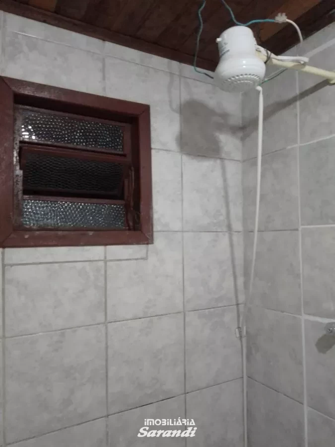Casa mista localizada no bairro Morro Santana com dois dormitórios e demais cômodos e garagem - Morro Santana, Porto Alegre [4265]