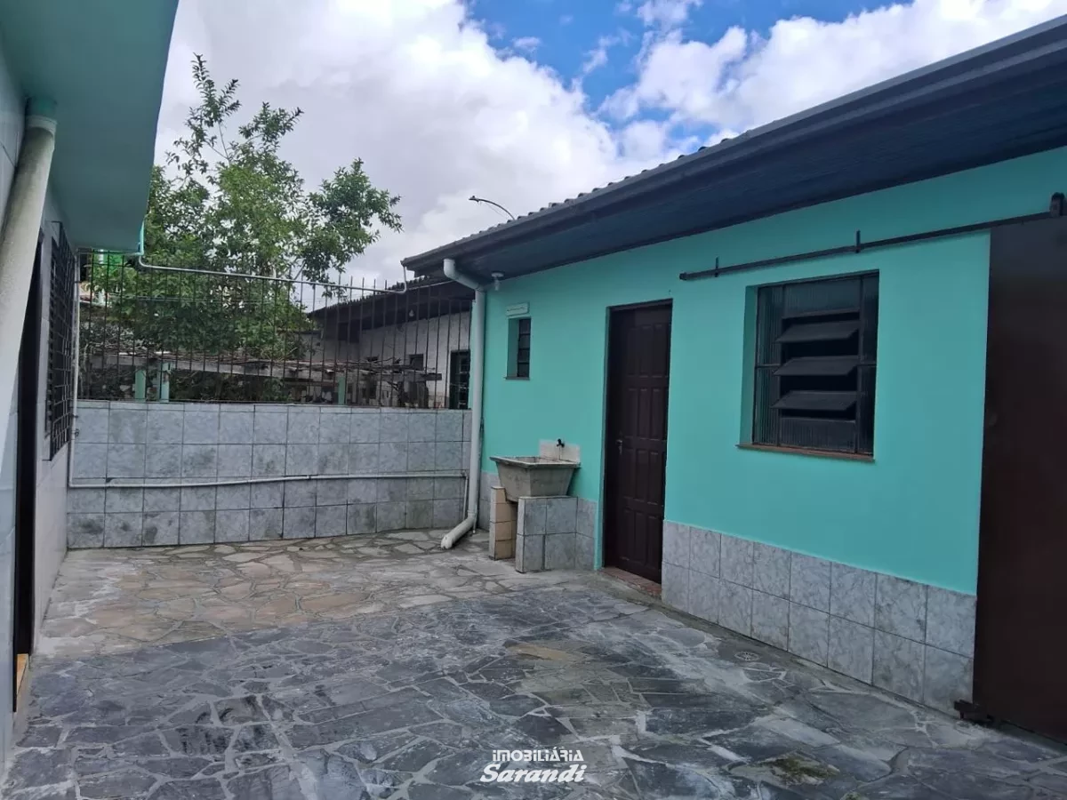 Exelente casa de alvenaria com três dormitórios, garagem fechada, bairro Santa Rosa de Lima porto Alegre - Santa Rosa de Lima, Porto Alegre [4267]