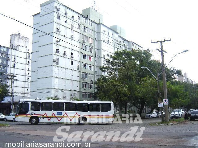 Imagem de Apartamento décimo andar três dormitórios bairro Humaitá  em Porto Alegre