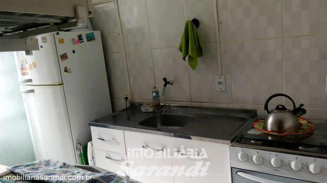 Imagem de Belo Apartamento reformado  três dormitórios no bairro Rubem berta Porto Alegre