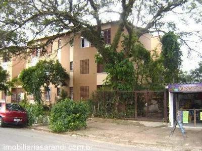 Imagem de Belo Apartamento reformado  três dormitórios no bairro Rubem berta Porto Alegre