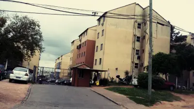 Imagem de Apartamento dois dormitórios no bairro Rubem Berta Porto Alegre