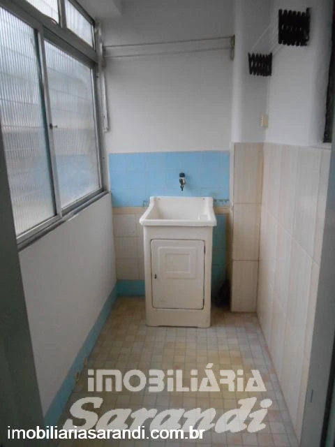 Imagem de Apartamento térreo com 2 dormitórios no bairro Rubem Berta