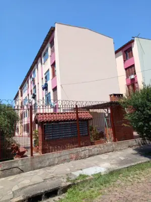 Imagem de Apartamento térreo com 2 dormitórios no bairro Rubem Berta