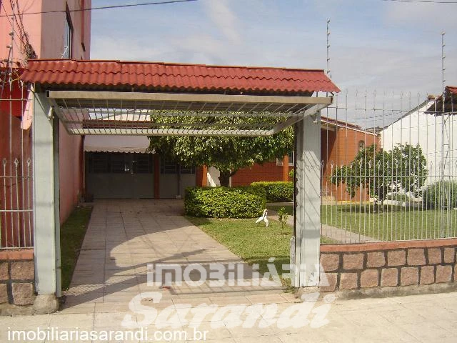 Imagem de Casa de alvenaria com 2 dormitórios no bairro Sarandi