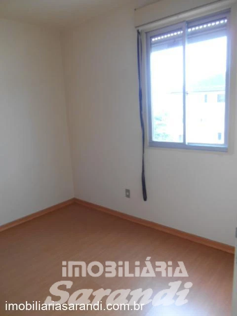 Imagem de Apartamento reformado com 2 dormitórios no bairro Sarandi