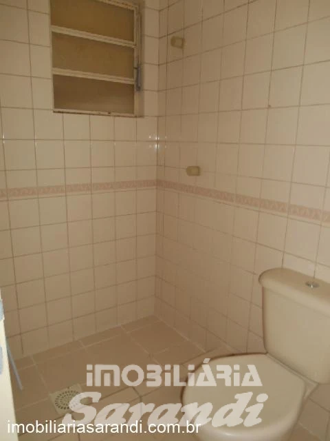 Imagem de Apartamento reformado com 2 dormitórios no bairro Sarandi