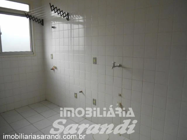 Imagem de Apartamento reformado com 2 dormitórios no bairro Sarandi