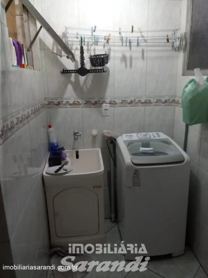 Imagem de Apartamento com 2 dormitórios no bairro Santa Rosa de Lima