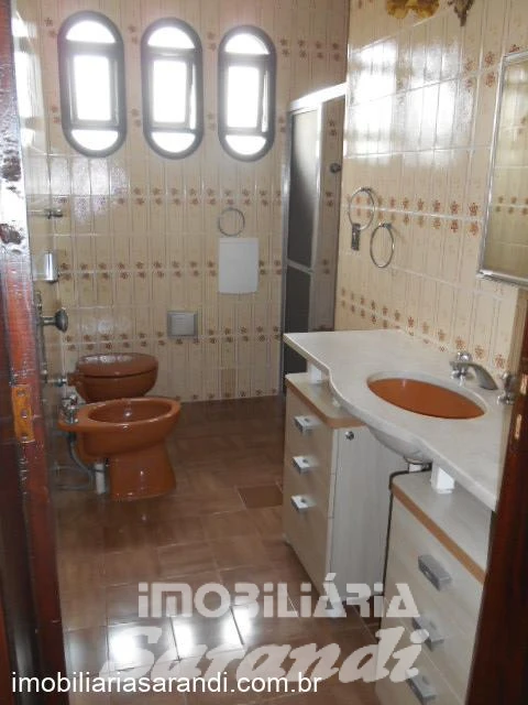 Imagem de Apartamento com sobrado em anexo para investidor no bairro Sarandi