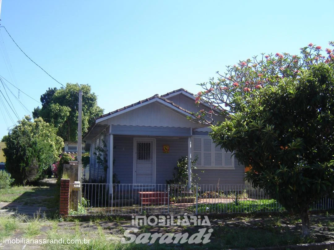 Imagem de Terreno de esquina com 300m² e 2 casas no bairro Sarandi